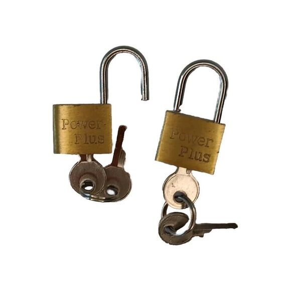 Lot Of Six 6 Vintage Padlocks With Keys Yale, Master, Power Plus Working Locks - Picture 4 of 5